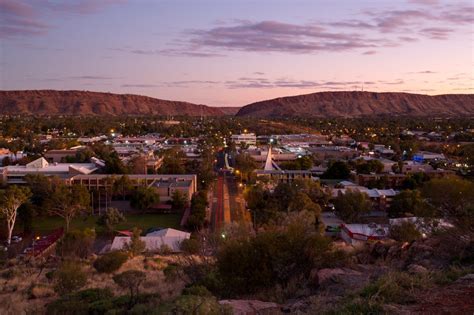 travel to alice springs